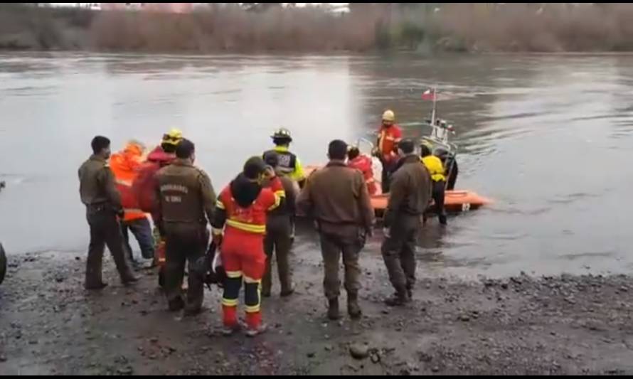 Carabinero se lanzó al río Rahue para rescatar a mujer que se ahogaba