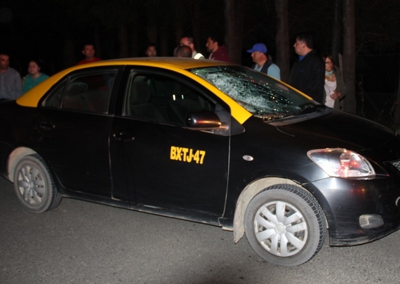 Taxi atropelló una persona en las cercanías del cruce de Pumol