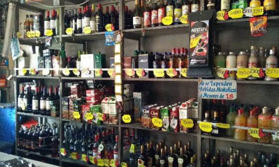 Municipio valdiviano postergará pago de patente de alcoholes hasta el próximo año 