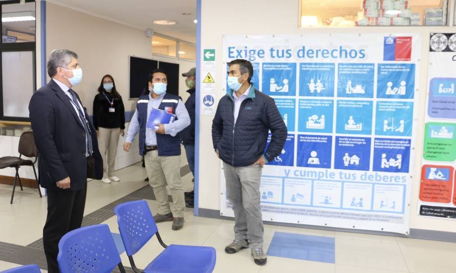 Director del Servicio de Salud inspeccionó centros de atención primaria de Futrono