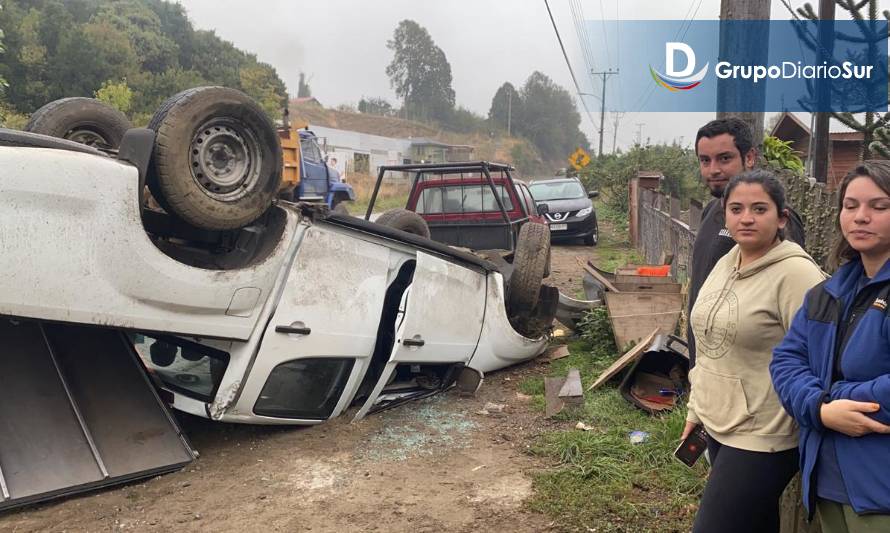 Vecinos piden soluciones por reiterados accidentes en acceso a Futrono