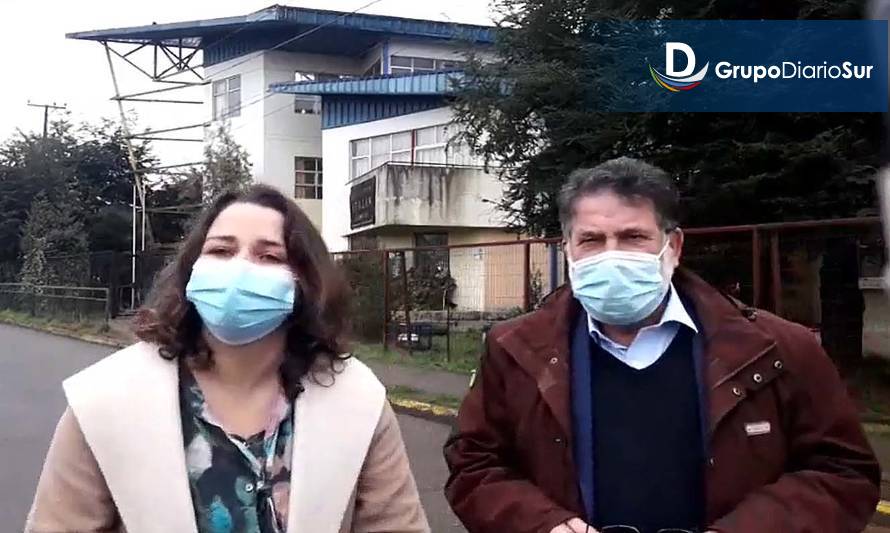 "Hay que ir votar": coincidente llamado de Carla Amtmann y Luis Cuvertino en Valdivia