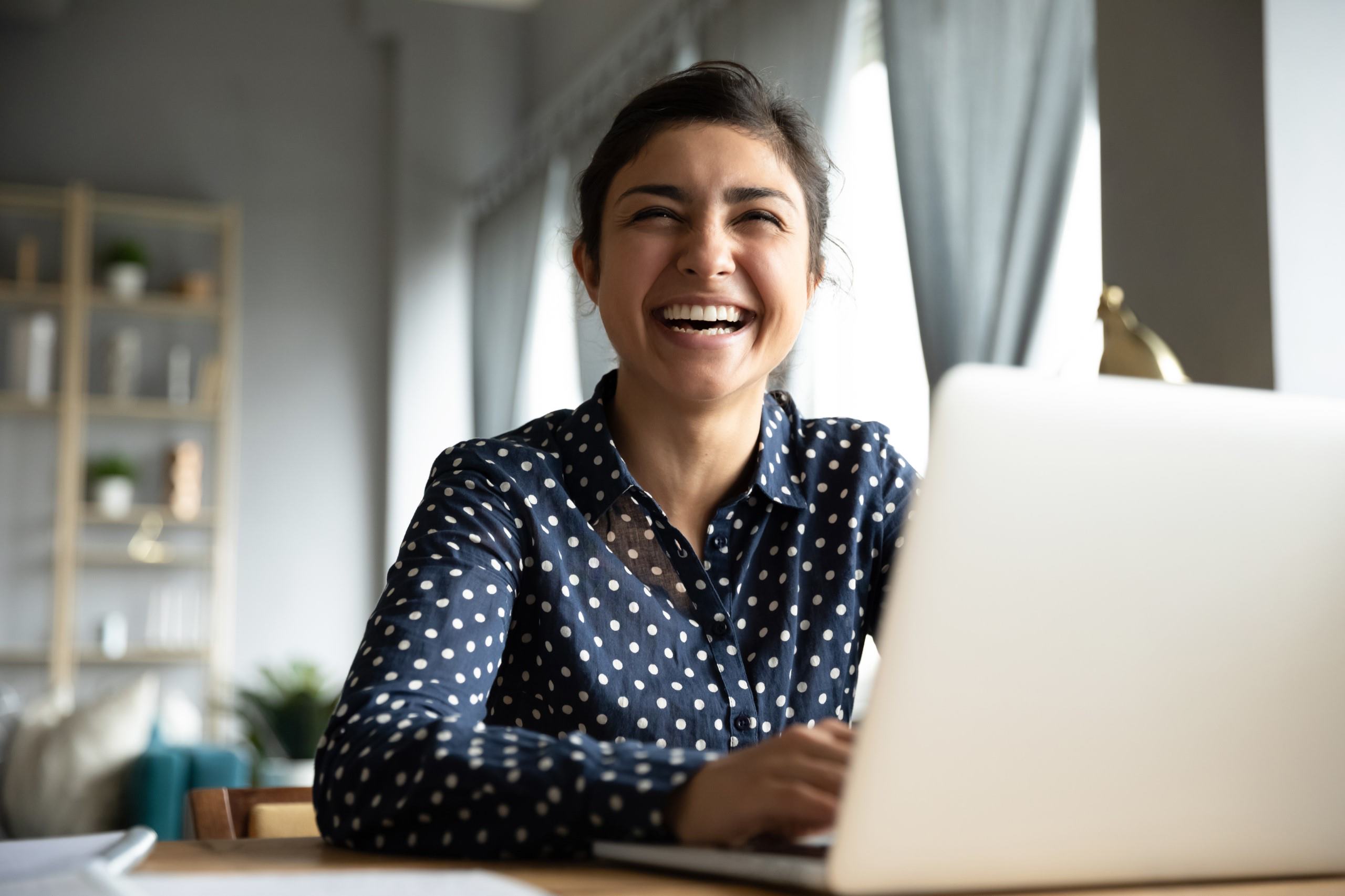 Talento Digital para Chile y Sence lanzan becas para la reconversión laboral de personas sin empleo