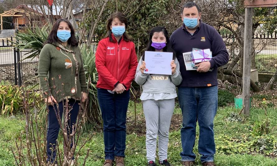 Seremi de Agricultura y Fucoa premian a escolares que rescatan tradiciones rurales