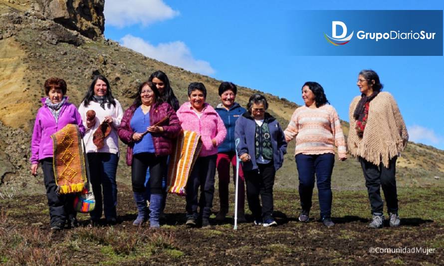 ComunidadMujer premió a mujeres de Los Ríos que promueven igualdad de oportunidades