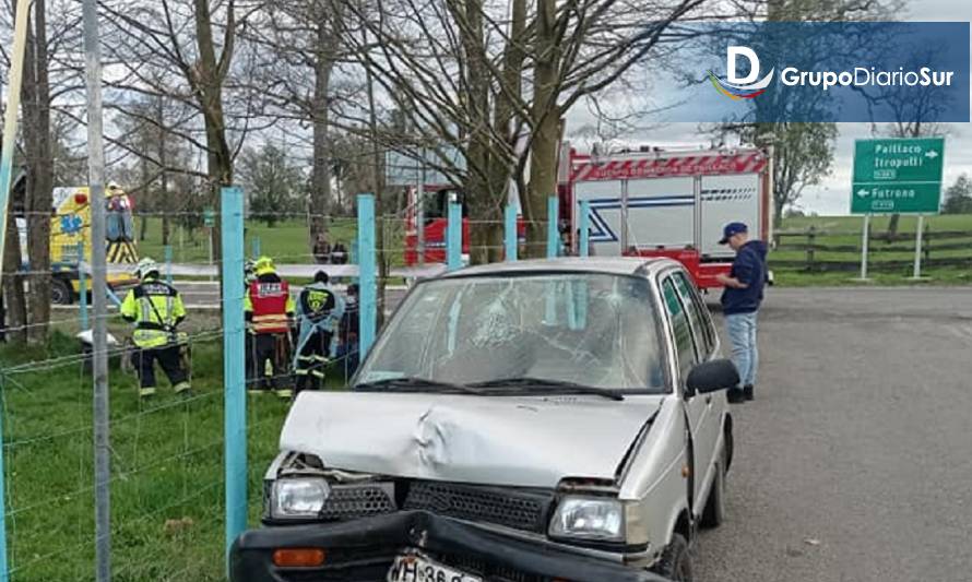 Una persona lesionada en accidente vehicular en sector rural de Paillaco