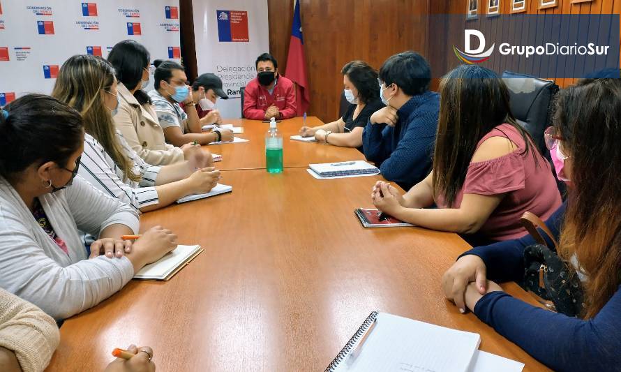 Estudiantes de CFT Los Ríos aprenden sobre institucionalidad pública