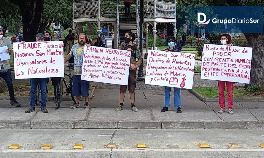 “Guardianes del Alerce Milenario” alzan la voz tras intento de desalojo