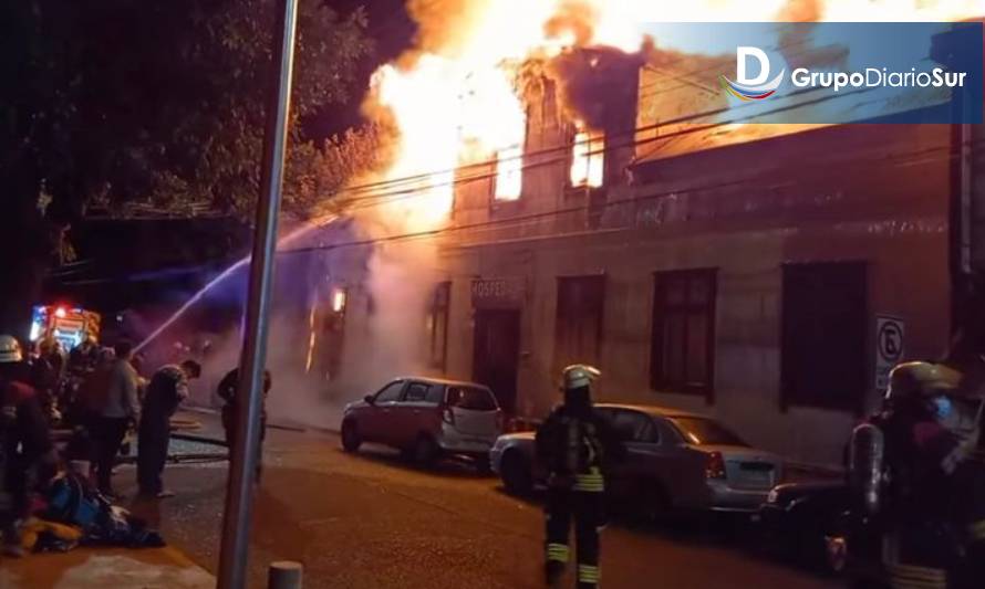 Incendio consumió hospedaje en Valdivia