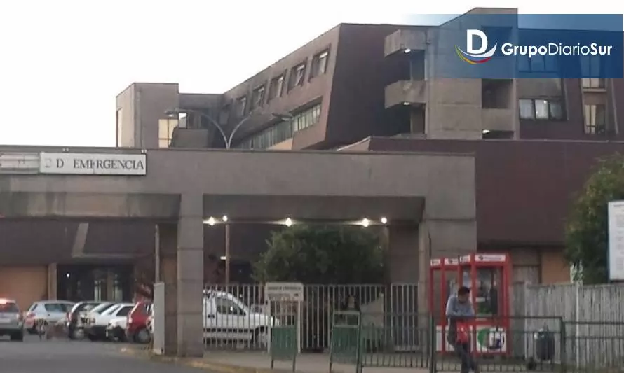 Investigan causa de muerte de paciente en pasillos del Hospital Base de Valdivia