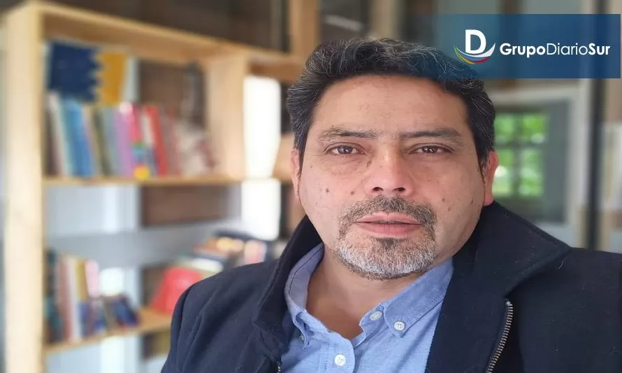 Periodista y docente de la Uach asume como Seremi de Gobierno Los Ríos