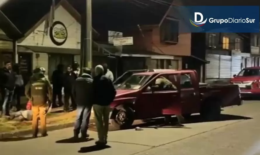 Tres vehículos protagonizan accidente en calle Bueras