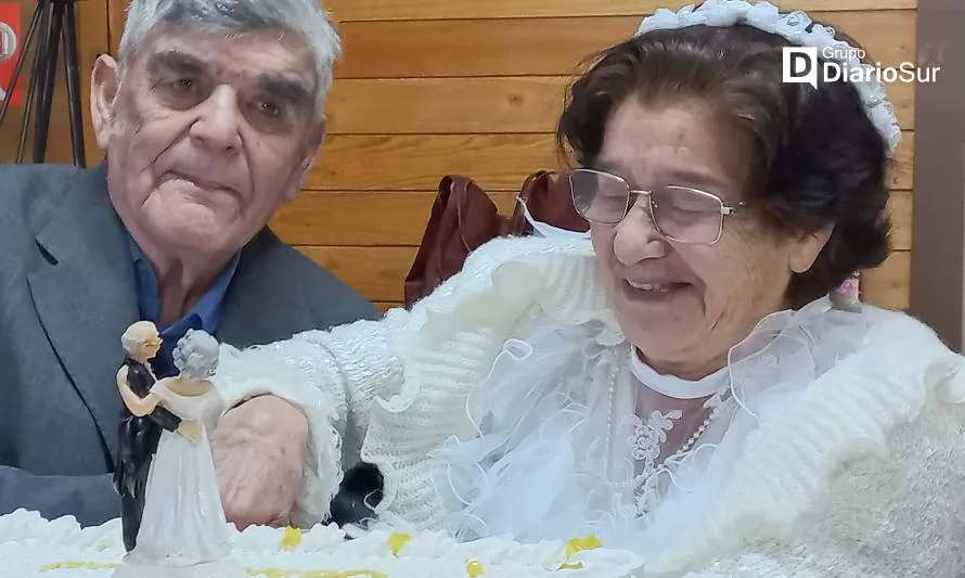 Matrimonio riobuenino se jura amor eterno por segunda vez en 50 años