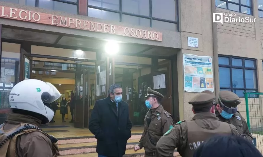 Aviso de bomba obliga evacuación de mil estudiantes en Osorno
