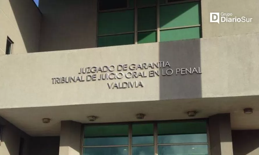 Tribunal dicta veredicto condenatorio en contra de autores y cómplice de incendio en Coñaripe 