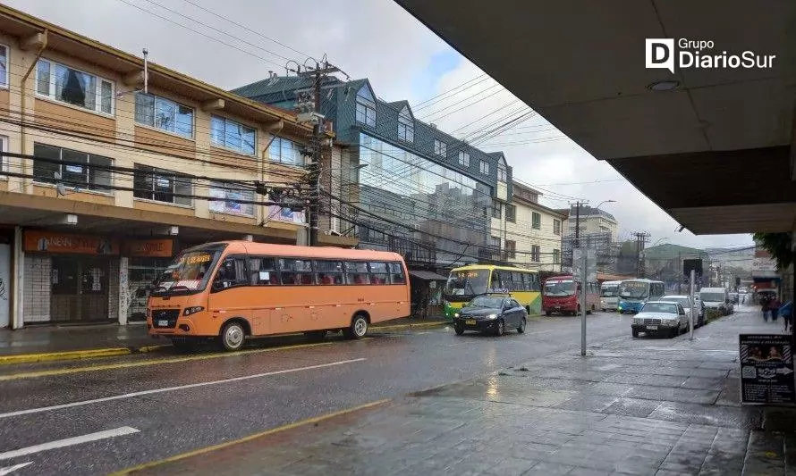 Microbuseros de Valdivia no subirán la tarifa de sus pasajes