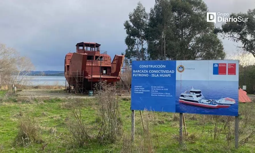 Isla Huapi exige respuestas por paralización en obras de nueva barcaza