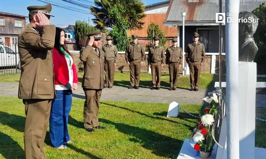 Carabineros de Los Ríos rindieron homenaje al teniente Merino