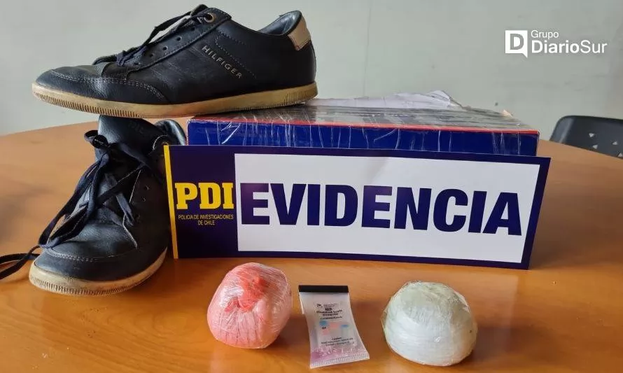 No eran zapatillas: detienen a hombre que intentó enviar droga en una caja a La Unión