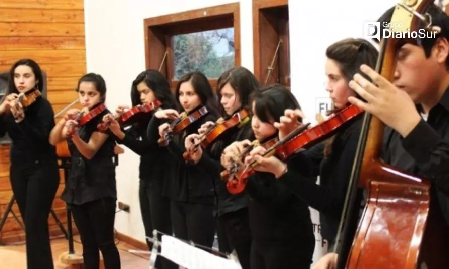 Convocan a niños y niñas de 8 a 12 años para aprender violín, viola o violoncello en Futrono