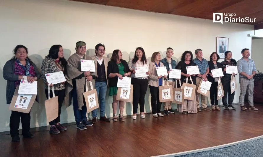 Educadores tradicionales de Los Ríos recibieron certificación 
