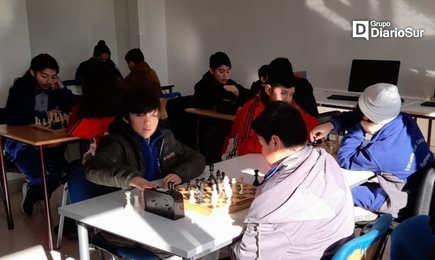 En Llifén se realizó clasificatoria comunal de ajedrez categorías sub 14 y sub 16