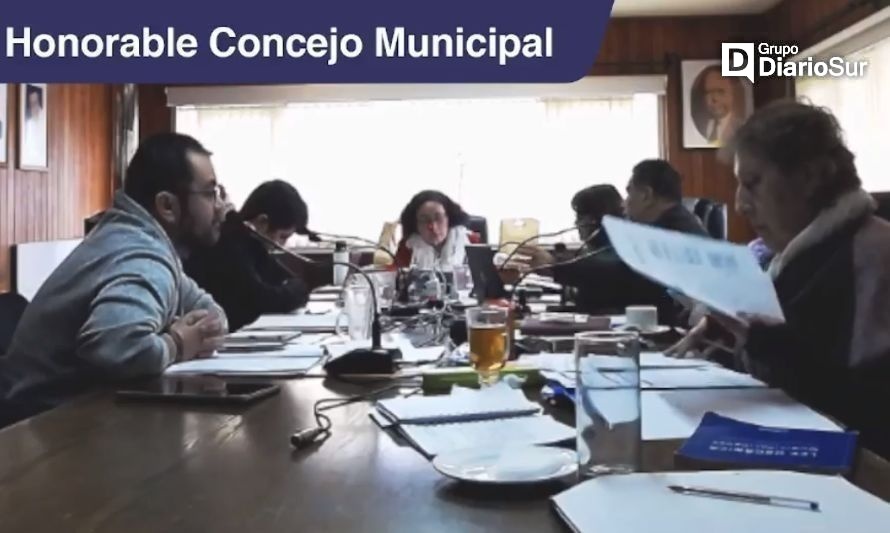 Por tercera vez Concejo Municipal envía a alcalde de Futrono al Tribunal Electoral Regional