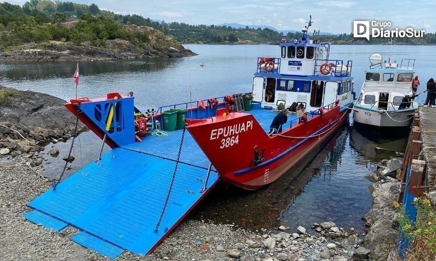 Licitarán construcción de una nueva barcaza para conectividad de Huapi en Futrono