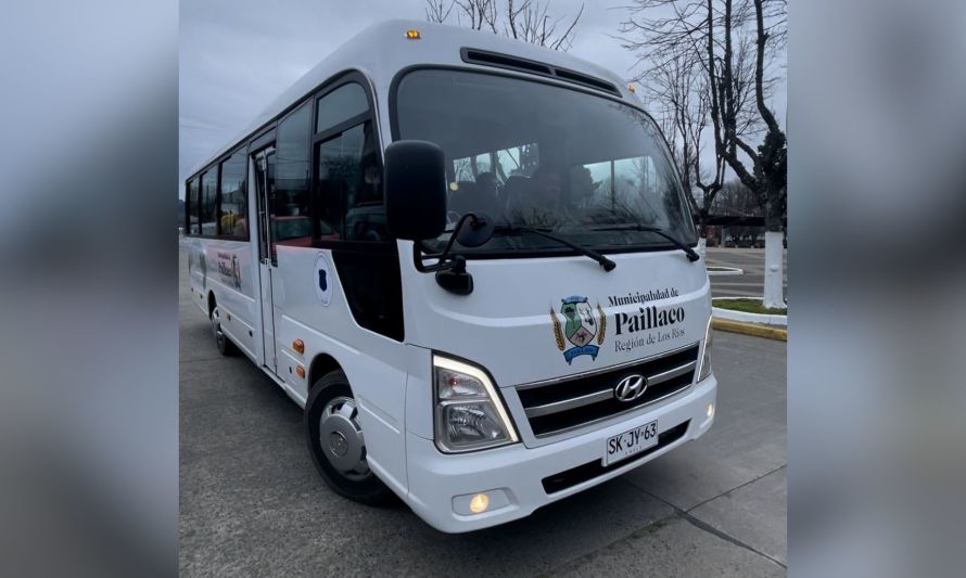 Paillaco cuenta con bus nuevo para transporte gratuito de estudiantes universitarios a Valdivia