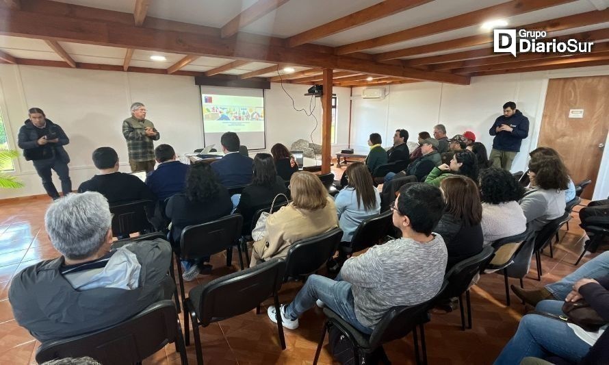 Futroninos expresaron preocupación por proyectos de ruta a Hua Hum y acceso al volcán Mocho Choshuenco 