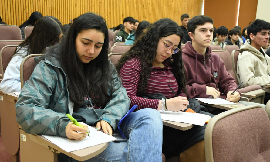 Más de 6 mil estudiantes rendirán PAES en Los Ríos