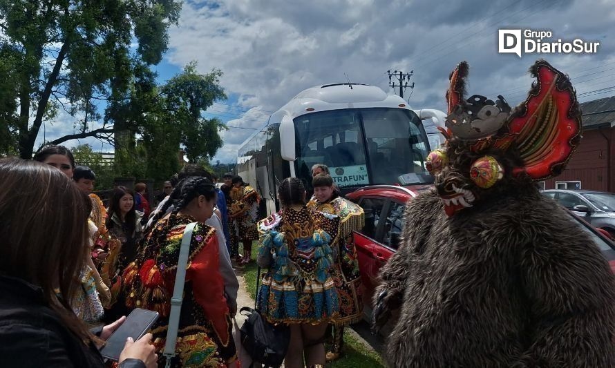 Dan inicio a sexto Festival Cultural Ramón Quichiyao de Futrono