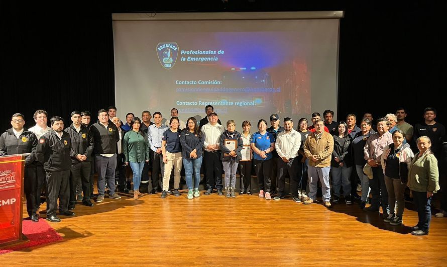 Bomberos de Paillaco propicia histórico Encuentro por la Equidad de Género