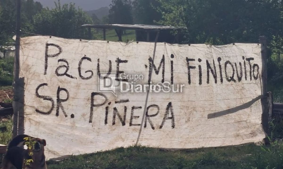 Sin respuestas se mantiene familia que llama al expresidente Piñera a pagar finiquito