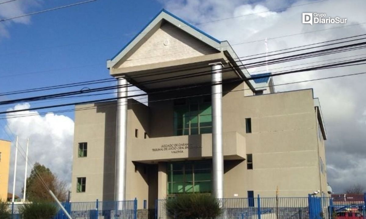 Empresario paillaquino se querella por estafa contra juez de Valdivia