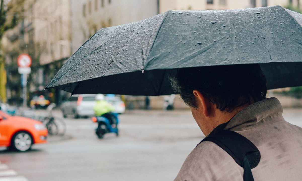 Paraguas e impermeables: lluvias pronosticadas para esta semana en Los Ríos