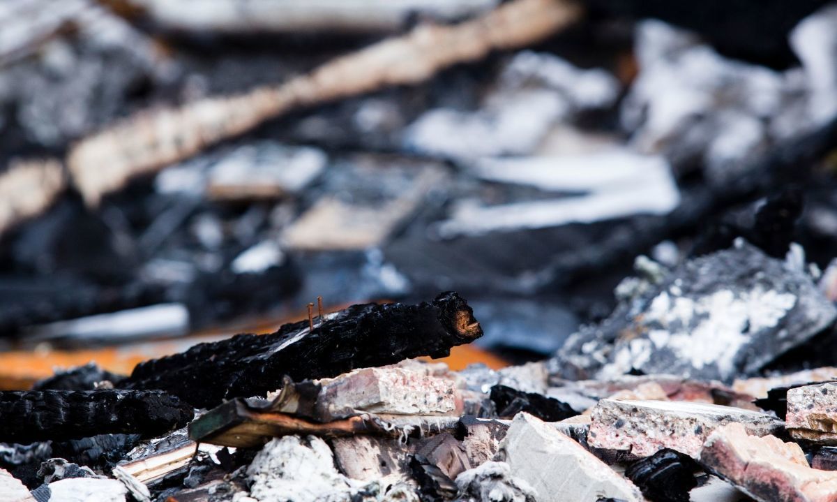 Dos familias quedaron damnificadas por incendio en población Norte Grande de Valdivia