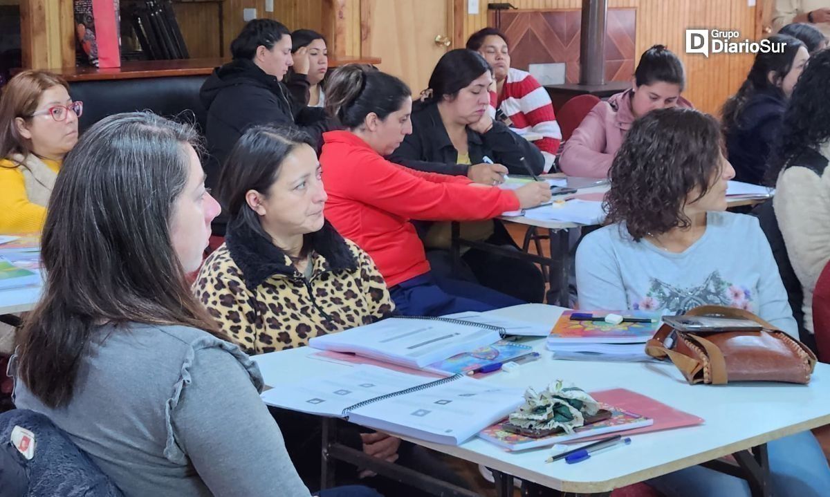 Sence capacitará a 280 mujeres emprendedoras de la Región de Los Ríos