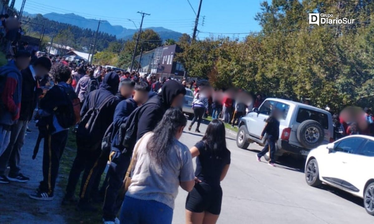 Evacuan colegio en Futrono por posible fuga de gas