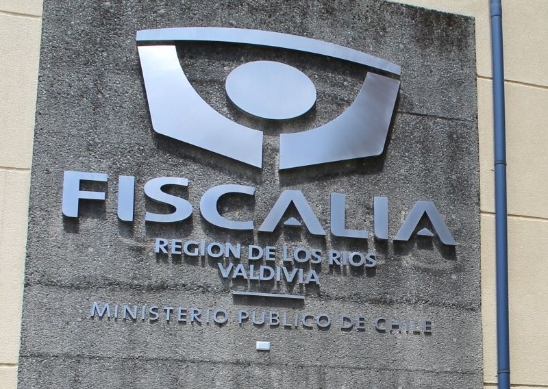 Condenan a dos hombres que estafaron al Fisco por $363 millones en Valdivia