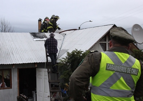 Principio de incendio en Cun-Cun moviliza a bomberos de Futrono