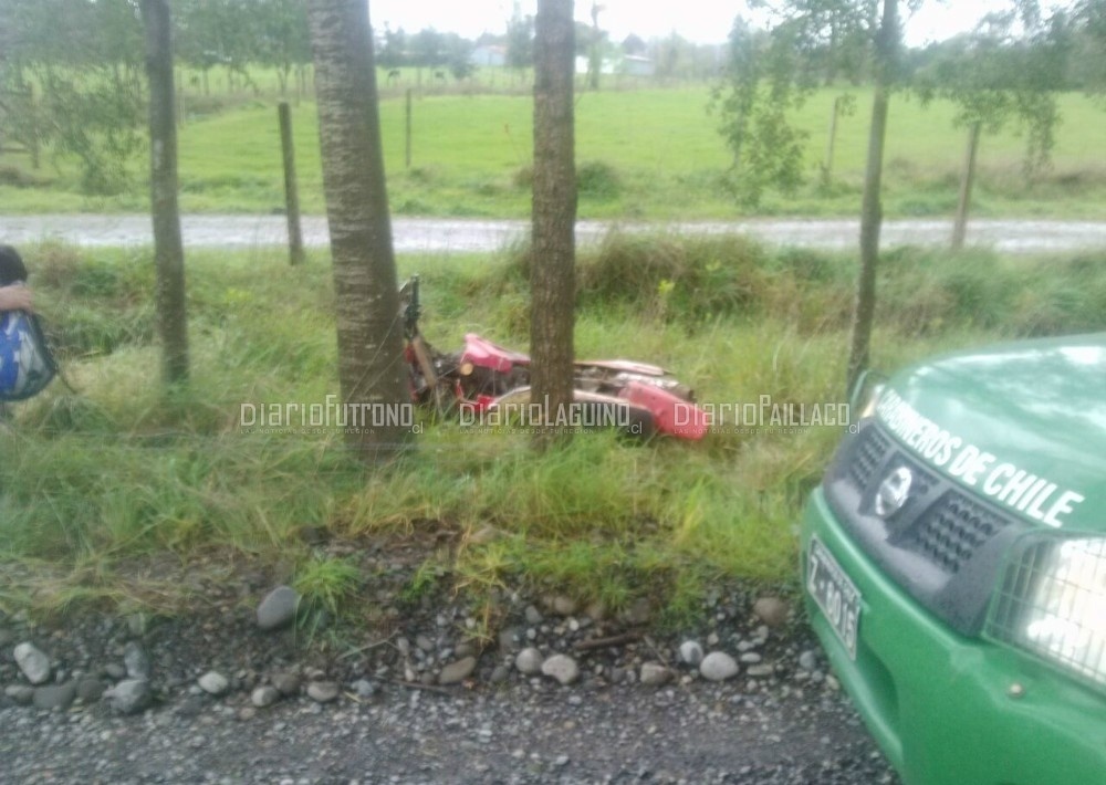 Motociclista presentaría fracturas tras sufrir accidente en el sector El Cardo