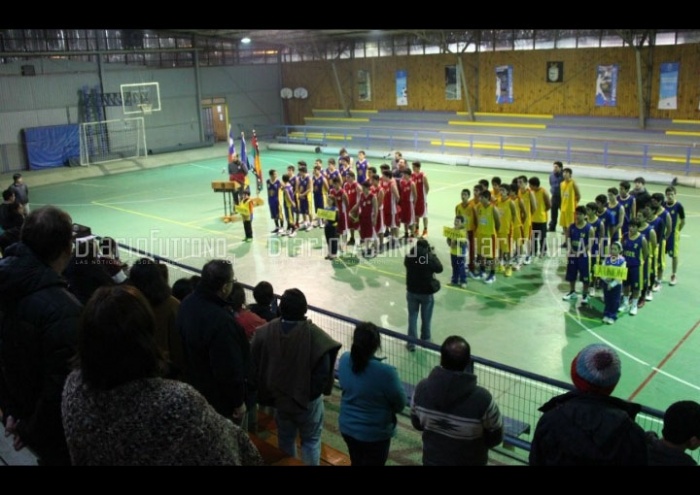 Hoy desde las 10.30 horas se define el campeón del primer cuadrangular de básquetbol interregional de Futrono