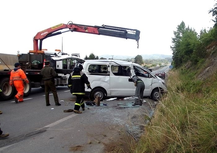 Accidentados en Ruta 5 pertenecen a una iglesia evangélica de Panguipulli