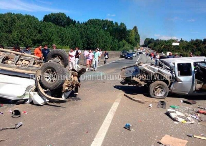 Dos lesionados en accidente en el puente Río Bueno, Ruta 5