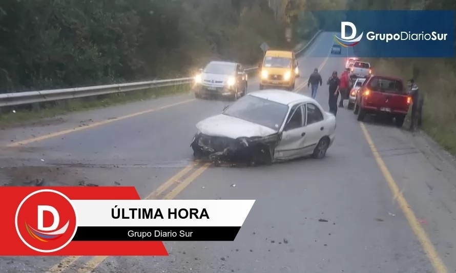 Accidente involucró a dos vehículos en ruta Futrono-Llifén