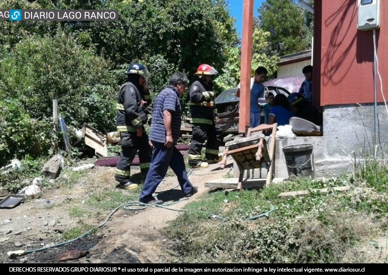 Gran susto pasó una familia tras la explosión de un aerosol en Lago Ranco