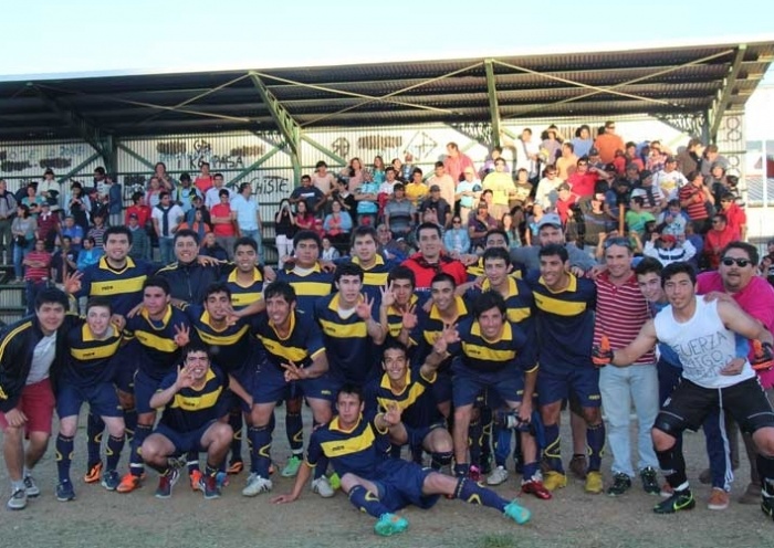 Selección de Futrono goleó a Paillaco y quedó a un paso de coronarse campeón regional
