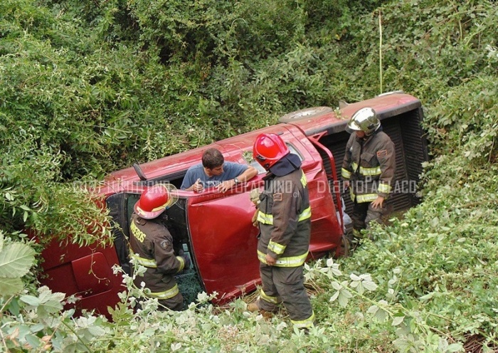 Accidente de tránsito se produjo en la ruta que une Los Lagos y Panguipulli