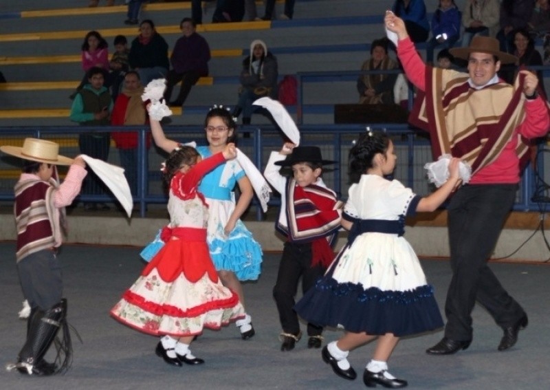 Campeonato Regional de Cueca llega a Futrono este sábado